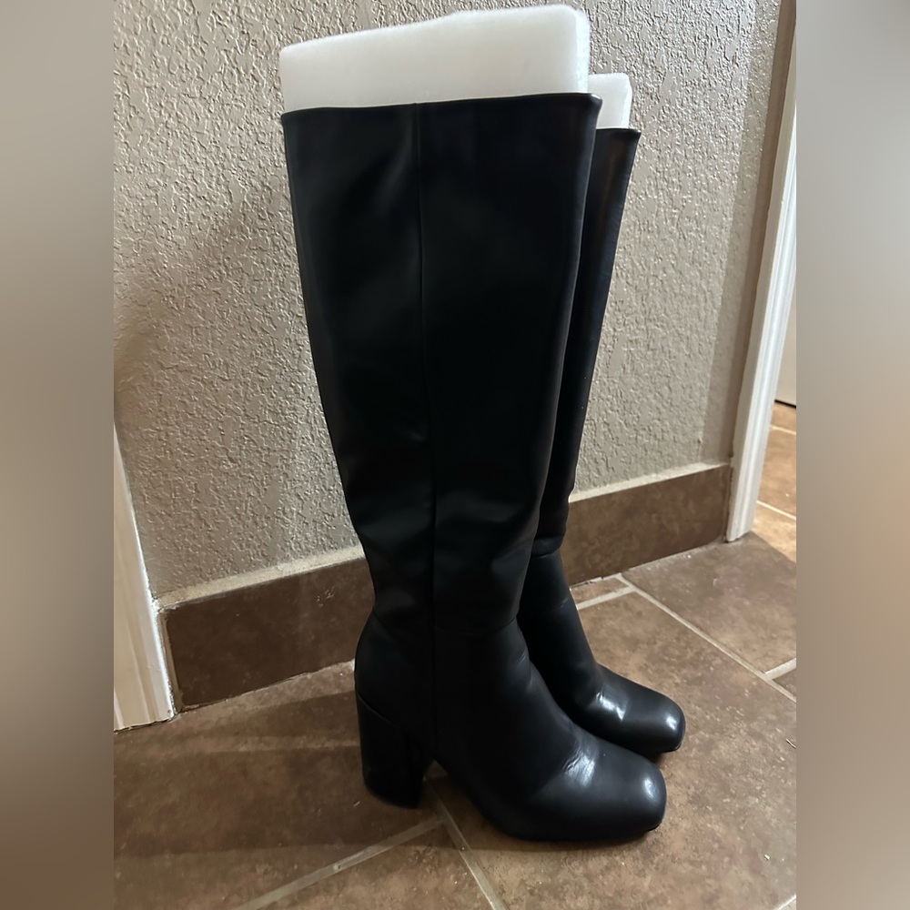 Madden Girl William Black Knee-High Boots - Picture 7 of 9